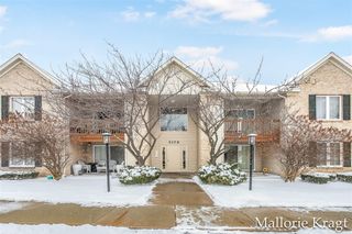 3170 W Crystal Waters Drive 2, Holland, MI 49424