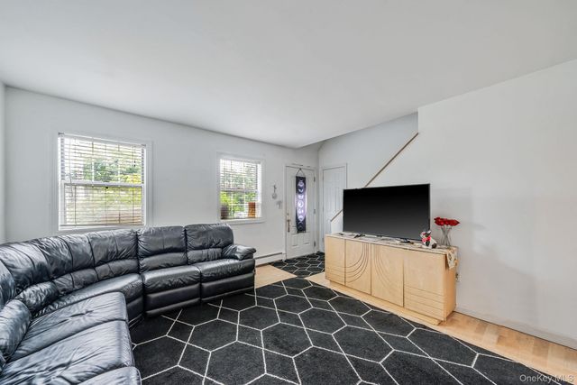 108A Union Avenue, Lake Ronkonkoma, NY 11779