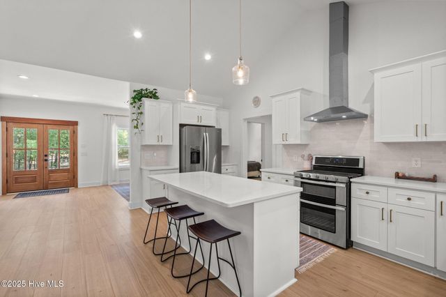 215 Riverway Lane, West End, NC 27376