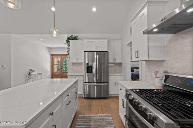 215 Riverway Lane, West End, NC 27376