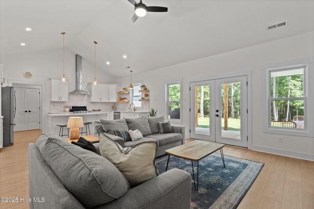 215 Riverway Lane, West End, NC 27376