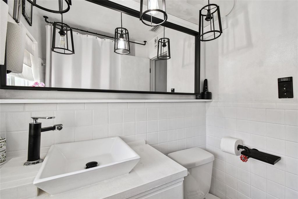 Image 22 of property listing at 4315 W FAIR OAKS AVENUE, Tampa, FL 33611