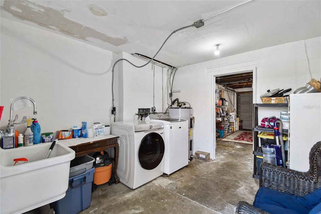 Image 41 of property listing at 4315 W FAIR OAKS AVENUE, Tampa, FL 33611