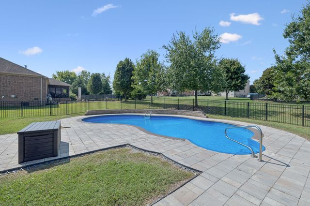 1025 Cantwell Pl, Spring Hill, TN 37174