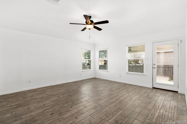 967 Divine, New Braunfels, TX 78130