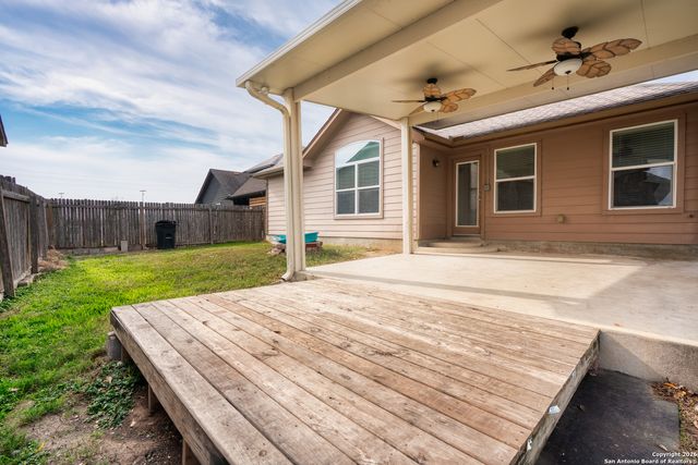967 Divine, New Braunfels, TX 78130