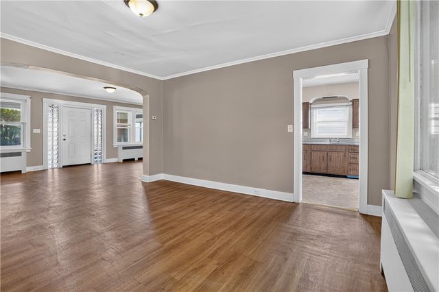 410 Carl St, Mt Oliver, PA 15210