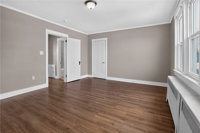 410 Carl St, Mt Oliver, PA 15210