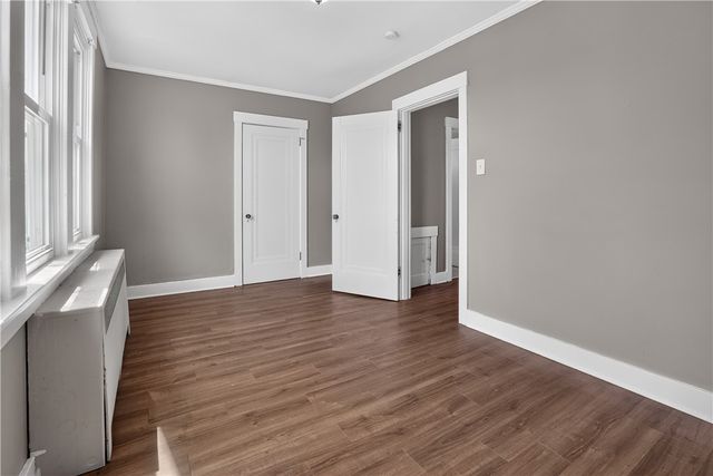 410 Carl St, Mt Oliver, PA 15210