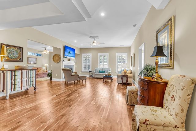 763 Hamlet Circle, Goose Creek, SC 29445