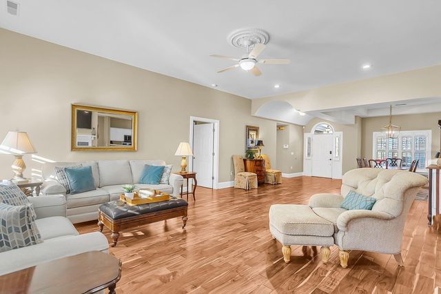 763 Hamlet Circle, Goose Creek, SC 29445