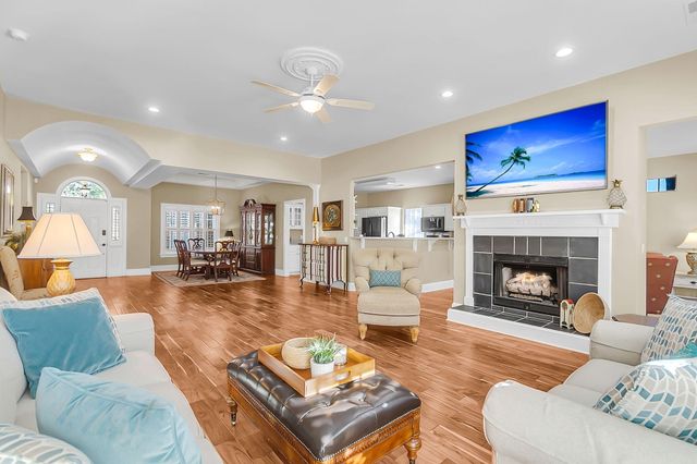 763 Hamlet Circle, Goose Creek, SC 29445