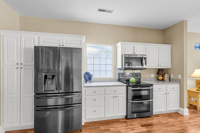 763 Hamlet Circle, Goose Creek, SC 29445