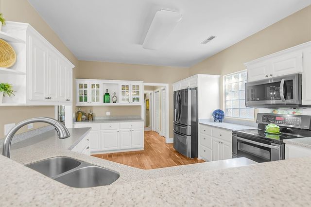 763 Hamlet Circle, Goose Creek, SC 29445