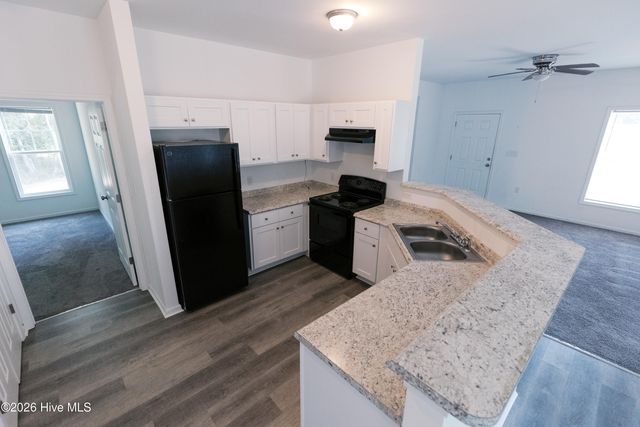 2426 Arrington Bridge Road, Dudley, NC 28333