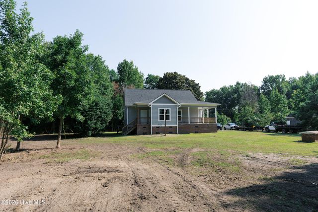 2426 Arrington Bridge Road, Dudley, NC 28333