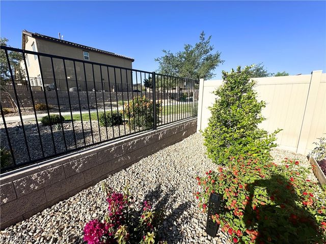 4339 Stardust Moon Avenue, North Las Vegas, NV 89084