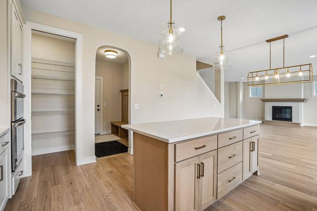 5890 Freeland Alcove N, Hugo, MN 55038