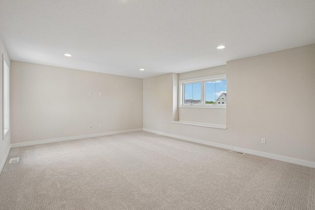 5890 Freeland Alcove N, Hugo, MN 55038