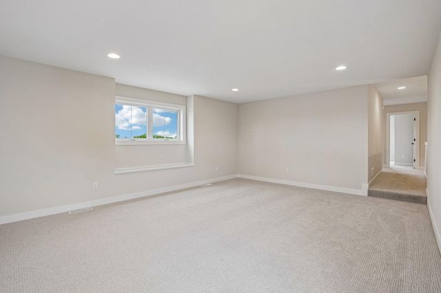 5890 Freeland Alcove N, Hugo, MN 55038