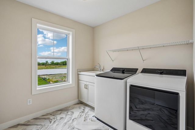 5890 Freeland Alcove N, Hugo, MN 55038