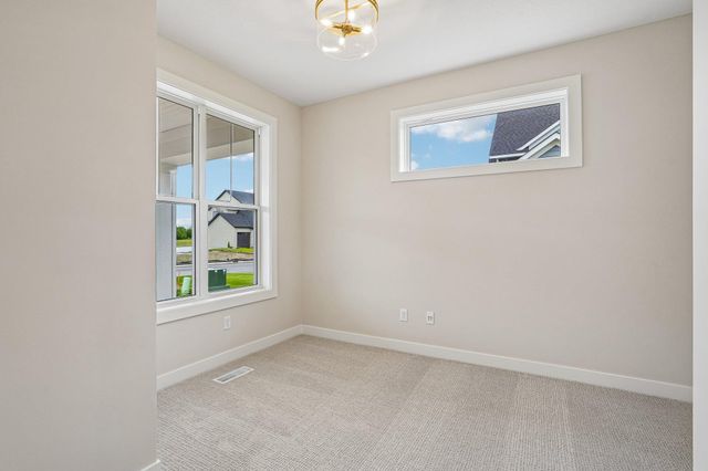 5890 Freeland Alcove N, Hugo, MN 55038