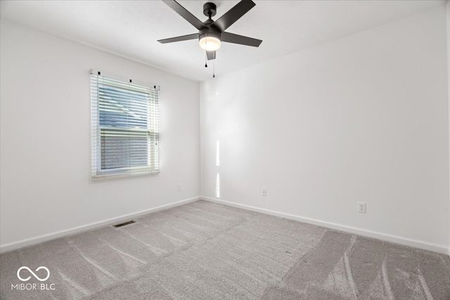 949 Peppermill Run, Greenwood, IN 46143