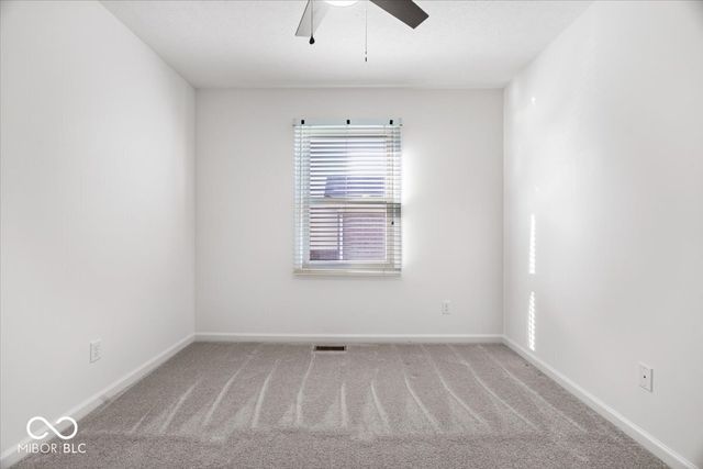 949 Peppermill Run, Greenwood, IN 46143