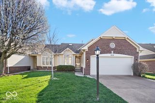 949 Peppermill Run, Greenwood, IN 46143