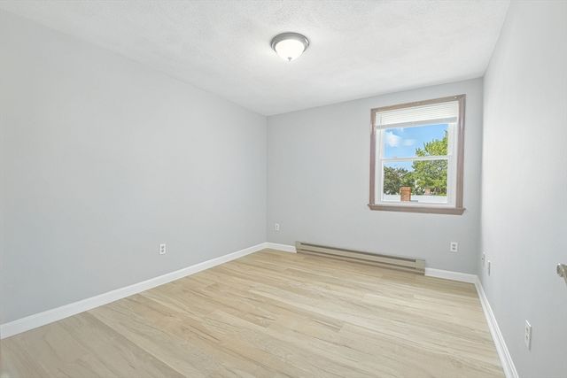 33A Jackson St 303, Lynn, MA 01902