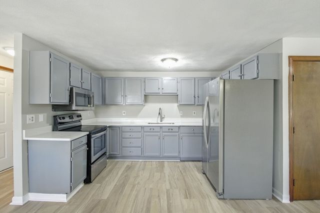 33A Jackson St 303, Lynn, MA 01902