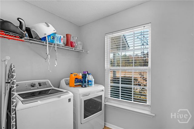 242 Parish Loop NE, Hinesville, GA 31313