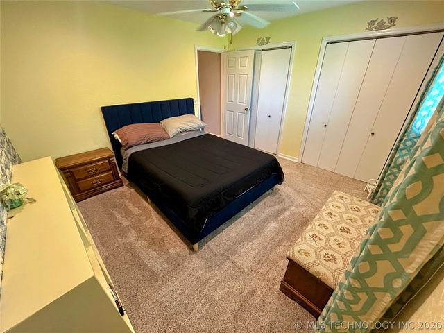 12866 S 279th East Avenue, Coweta, OK 74429