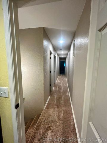 12866 S 279th East Avenue, Coweta, OK 74429