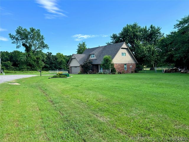 12866 S 279th East Avenue, Coweta, OK 74429