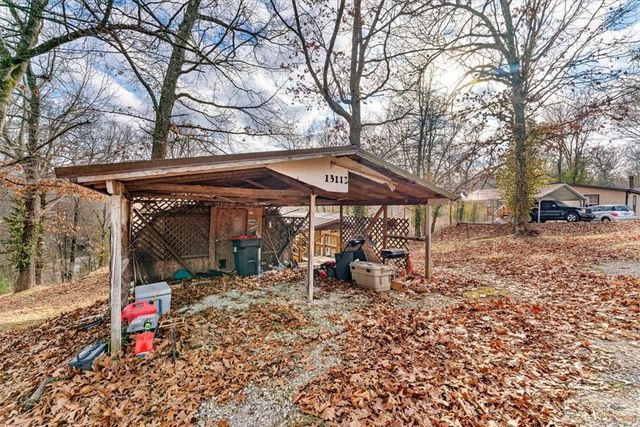 13113 Scenic Drive, Rogers, AR 72756