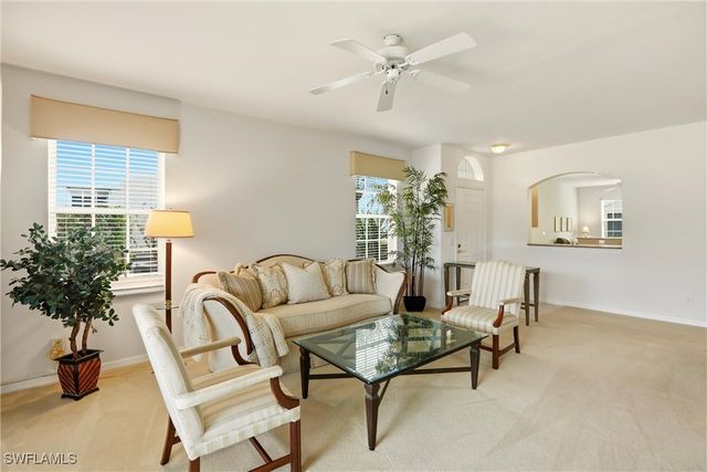 5685 Heron LN 304, Naples, FL 34110