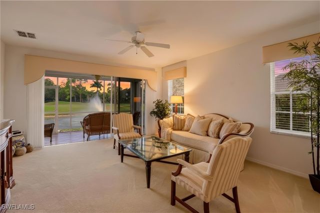 5685 Heron LN 304, Naples, FL 34110