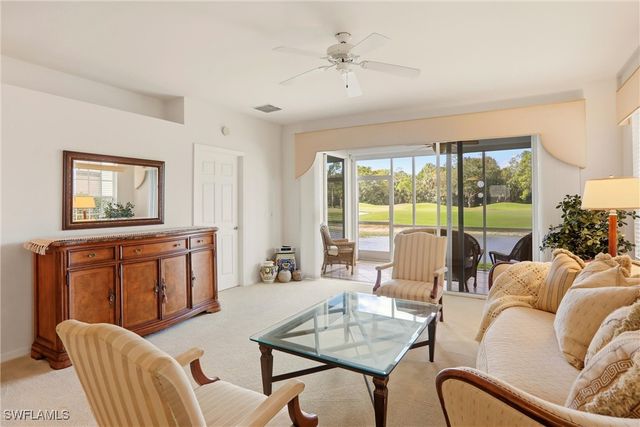 5685 Heron LN 304, Naples, FL 34110