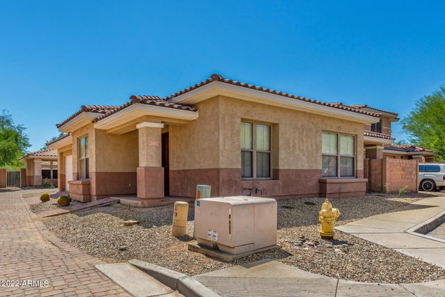 13569 W CYPRESS Street, Goodyear, AZ 85395