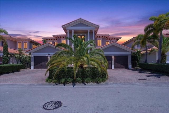 18841 SW 74th Court, Cutler Bay, FL 33157