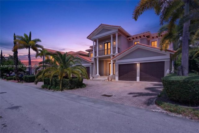 18841 SW 74th Court, Cutler Bay, FL 33157