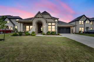 922 Cardinal Drive, Midlothian, TX 76065