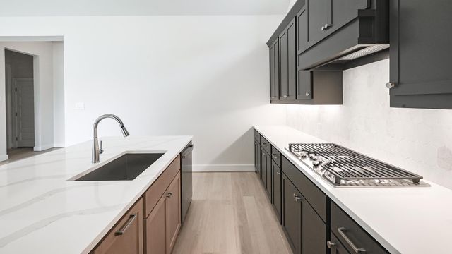242 Melody RD, Lockhart, TX 78644