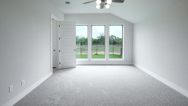 242 Melody RD, Lockhart, TX 78644