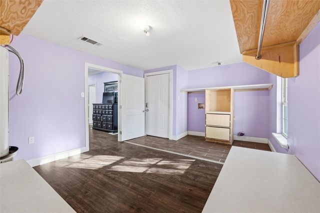 2734 Fordham Road, Dallas, TX 75216