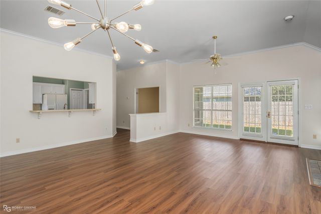 180 Vidor, Shreveport, LA 71105