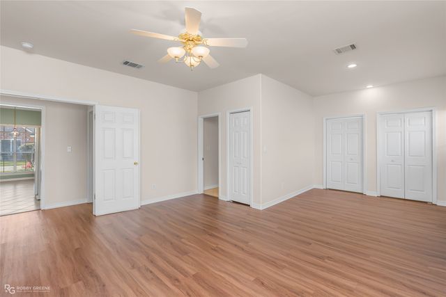 180 Vidor, Shreveport, LA 71105