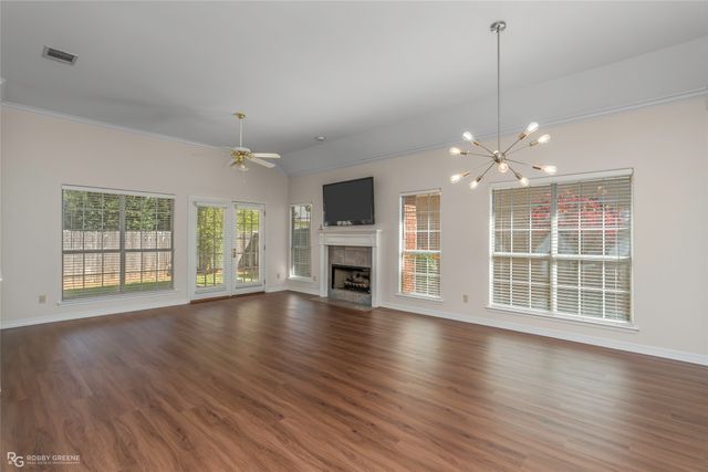 180 Vidor, Shreveport, LA 71105