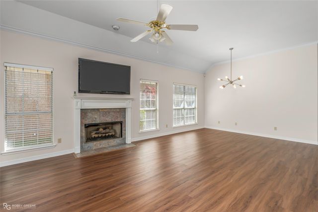 180 Vidor, Shreveport, LA 71105